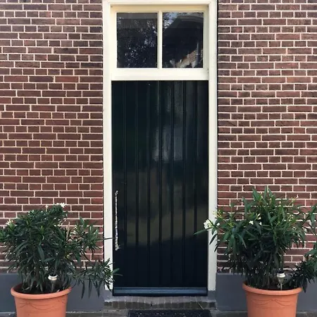 Erve De Kippe. Vrij Maar Toch Dichtbij.