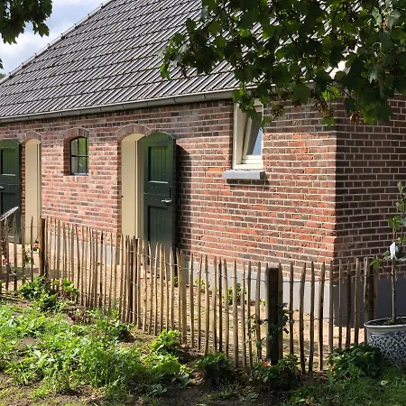 Erve De Kippe. Vrij Maar Toch Dichtbij. Holiday home