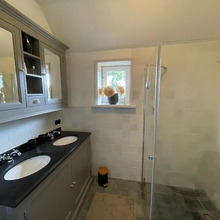 Erve De Kippe. Vrij Maar Toch Dichtbij. Holiday home