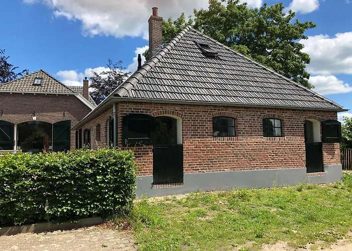 Vakantiehuis Erve De Kippe - Logies Bij De Barones *